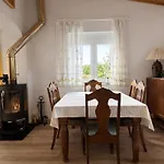 بيت للعطل Casarica Retreat تشارنكه